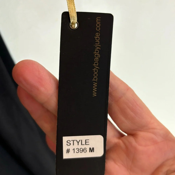 BODYBAG by Jude Sz M Dolman  Sleeve Criss Cross Cuffs Knit Jersey Dress NEW - Picture 7 of 10